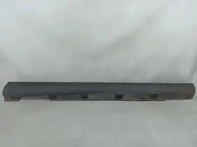 Автозапчастина б/у права бічна сподница (виріз) для FORD FOCUS III 1.6 TDCi Посилання на OEM IAM   