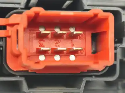 Автозапчастина б/у увага для renault clio ii (bb0/1/2_, cb0/1/2_) 1.2 16v (bb05. bb0w. bb11. bb27. bb2t. bb2u. bb2v. cb05.... gasolina 2002 5p посилання на oem iam 4 pinos  