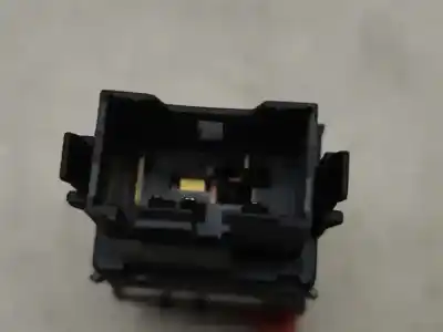 Second-hand car spare part hazard warning lights for skoda fabia i break (6y5) 1.4 gasolina 2002 5p oem iam references 6y0953235  