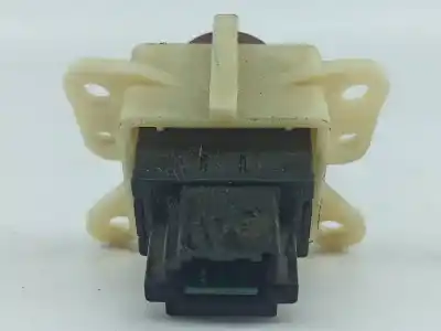 Second-hand car spare part hazard warning lights for mitsubishi l 200 (ka0/kb0) 2.5 di-d cat oem iam references 4 pinos  