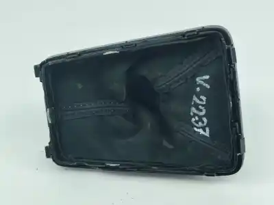 Автозапчастина б/у ручка важеля передач для volvo v40 hatchback (525) d2 посилання на oem iam 1000272739  