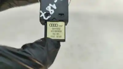 Second-hand car spare part hazard warning lights for audi a4 b7 (8ec) 2.5 tdi oem iam references 8e0941509  