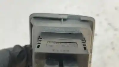 Second-hand car spare part headlights switch for mazda 2 (dy) 1.2 oem iam references d397666f0  