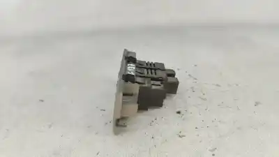 Second-hand car spare part headlights switch for mazda 2 (dy) 1.2 oem iam references d397666f0  