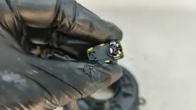 Pezzo di ricambio per auto di seconda mano anello airbag per dacia logan iii 1.0 tce 90 riferimenti oem iam 255543182r  