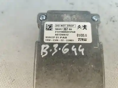 Автозапчастина б/у камера для citroen c4 picasso ii 1.6 bluehdi 120 посилання на oem iam 9842736780  