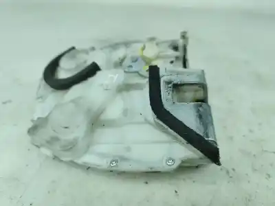 Автозапчастина б/у замок дверей заднього лівого для suzuki swift iii (mz, ez) 1.3 ddis (rs 413d) посилання на oem iam 8230262j20  