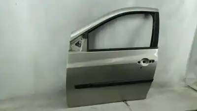 Second-hand car spare part left front door for renault clio iii (br0/1, cr0/1) 1.2 16v (br02 br0j br11 cr02 cr0j cr11) oem iam references   