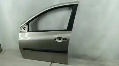 Second-hand car spare part left front door for renault clio iii (br0/1, cr0/1) 1.2 16v (br02 br0j br11 cr02 cr0j cr11) oem iam references   