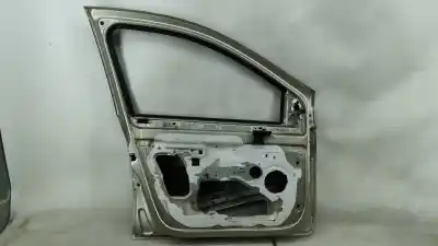 Second-hand car spare part left front door for renault clio iii (br0/1, cr0/1) 1.2 16v (br02 br0j br11 cr02 cr0j cr11) oem iam references   