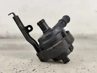 Автозапчастина б/у водяна бомба для jaguar i-pace (x590) ev400 awd посилання на oem iam j9d318d473aa  