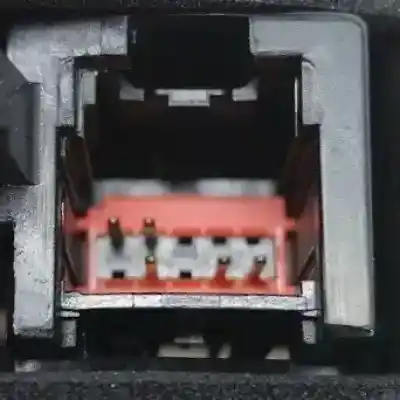 Автозапчастина б/у лівий задній ліхар в дверях для jaguar i-pace (x590) ev400 awd посилання на oem iam j9d313a421ab  