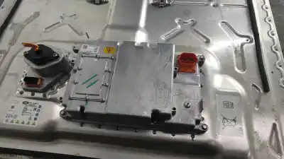 Автозапчастина б/у аккумулятор для jaguar i-pace (x590) ev400 awd посилання на oem iam j9d310b759cf  