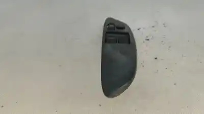 Автозапчасти б/у выключатель левого переднего окна за TOYOTA YARIS (_P1_) 1.0 (SCP10_) ссылки OEM IAM   