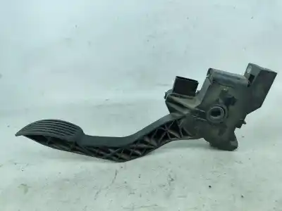 Second-hand car spare part accelerator pedal for iveco daily vi furgón 33s14. 35s14. 35c14 oem iam references 5801333490  