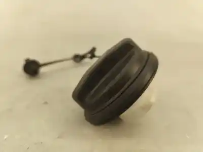 Second-hand car spare part outer fuel cap for opel corsa e (x15) 1.4 (08 68) oem iam references   