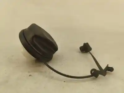 Second-hand car spare part outer fuel cap for opel corsa e (x15) 1.4 (08 68) oem iam references   