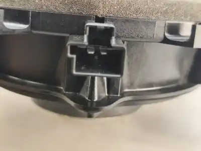 Tweedehands auto-onderdeel luidspreker voor volvo v40 hatchback (525) d2 oem iam-referenties   