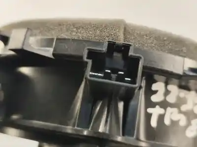 Tweedehands auto-onderdeel luidspreker voor volvo v40 hatchback (525) d2 oem iam-referenties   