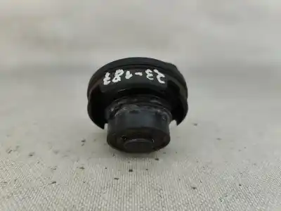 Автозапчастина б/у зовнішній пливний колпак для audi a4 b7 (8ec) 2.5 tdi посилання на oem iam 1j0201553s  