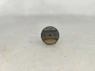 Tweedehands auto-onderdeel buitenste brandstofdop voor bmw 1 (e87) 118 d oem iam-referenties 