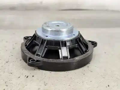 Second-hand car spare part speaker for jaguar i-pace (x590) ev400 awd oem iam references   