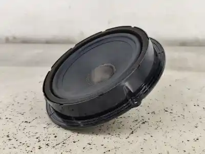 Second-hand car spare part speaker for jaguar i-pace (x590) ev400 awd oem iam references   
