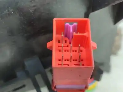 Автозапчасти б/у динамик за audi a4 b5 avant (8d5) 1.9 tdi ссылки oem iam 8d9035381  