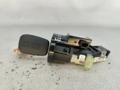 Автозапчастина б/у стартер для dacia logan iii 1.0 tce 90 посилання на oem iam 806015619r  