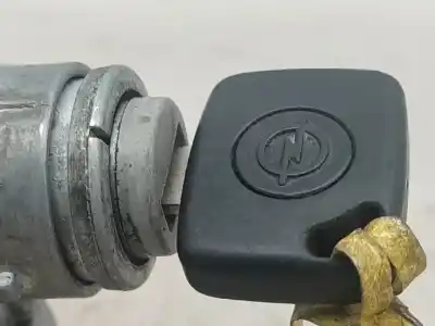 Second-hand car spare part ignition switch for opel corsa b (s93) 1.2 i (f08 f68 m68) oem iam references 90506090  