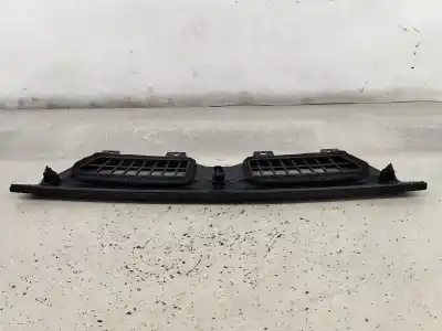 Автозапчасти б/у аэрационная решетка за jaguar i-pace (x590) ev400 awd ссылки oem iam j9d3044a98a  