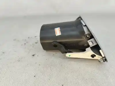 Автозапчастина б/у аераційна решіта для renault clio iii (br0/1, cr0/1) 1.2 16v (br02 br0j br11 cr02 cr0j cr11) посилання на oem iam   