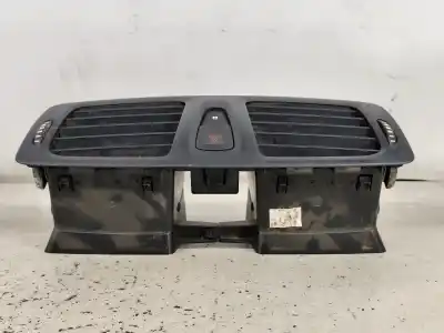 Автозапчастина б/у аераційна решіта для renault megane iii fastback (bz0/1_, b3_) 1.5 dci (bz0c) посилання на oem iam   