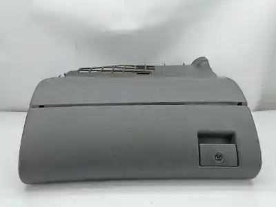 Автозапчастина б/у бардачок для audi a4 b5 avant (8d5) 1.6 посилання на oem iam 8d1857035d