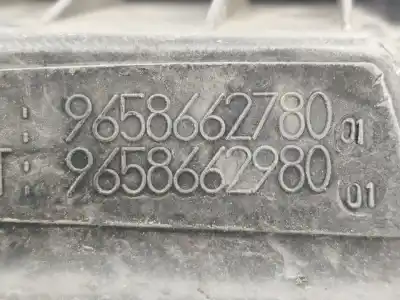 Pezzo di ricambio per auto di seconda mano supporto filtro aria per citroen c4 i (lc_) 1.4 16v riferimenti oem iam 9658662780  