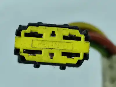 Second-hand car spare part ignition switch for renault clio ii bb_, cb_ 1.2 bb0a. bb0f. bb10. bb1k. bb28. bb2d. bb2h. cb0a.... oem iam references   