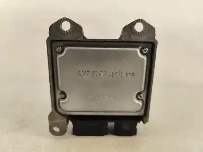 Автозапчастина б/у блок управління подушками безпеки для volvo v40 hatchback (525) d2 посилання на oem iam p31406938  