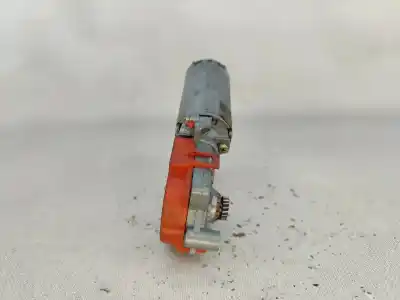 Автозапчастина б/у електричний двиг на дах для audi a3 (8l1) 1.8 t посилання на oem iam 8d9959591  