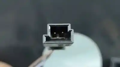 Автозапчастина б/у бардачок для jaguar i-pace (x590) ev400 awd посилання на oem iam j9d306t10ad  