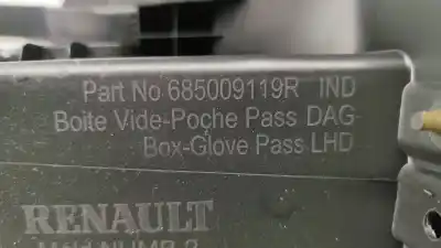 Автозапчастина б/у бардачок для dacia logan iii 1.0 tce 90 посилання на oem iam 685008544r  