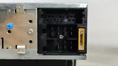 Pezzo di ricambio per auto di seconda mano impianto audio / radio cd per opel corsa c 1.0 12v cat (z 10 xe / lw3) riferimenti oem iam 09115095  