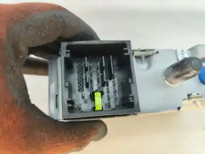 Автозапчастина б/у аудіо система / радіо cd для citroen c4 picasso ii 1.6 bluehdi 120 посилання на oem iam 9821909080  