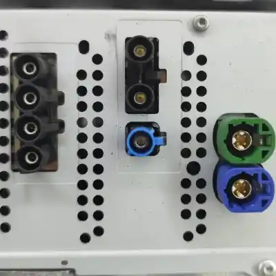 Автозапчастина б/у аудіо система / радіо cd для jaguar i-pace (x590) ev400 awd посилання на oem iam j9d319c211ph  