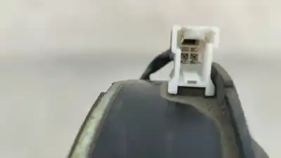 Автозапчастина б/у динамик для hyundai matrix (fc) 1.6 посилання на oem iam 9633017500  