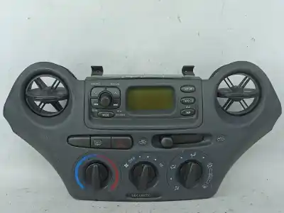 Pièce détachée automobile d'occasion COMMANDE DE CLIMATISATION / CHAUFFAGE pour TOYOTA YARIS (_P1_)  Références OEM IAM 758268701D 758270701D  