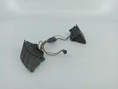 Peça sobressalente para automóvel em segunda mão comando de controlo do rádio por opel corsa c gasóleo 3p referências oem iam   
