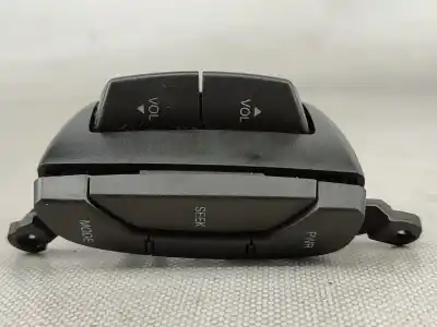 Peça sobressalente para automóvel em segunda mão comando de controlo do rádio por chevrolet captiva (c100, c140) 2.0 d referências oem iam 96628528