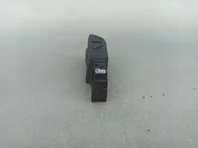 Pezzo di ricambio per auto di seconda mano comando controllo radio per renault captur i (j5_, h5_) blue dci 95 riferimenti oem iam   