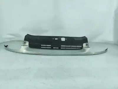 Автозапчастина б/у передня решіта для renault clio ii (bb0/1/2_, cb0/1/2_) 1.2 16v (bb05. bb0w. bb11. bb27. bb2t. bb2u. bb2v. cb05.... gasolina 2002 5p посилання на oem iam 7700415849