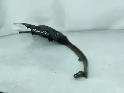 Автозапчастина б/у передня решіта для renault clio ii (bb0/1/2_, cb0/1/2_) 1.2 16v (bb05. bb0w. bb11. bb27. bb2t. bb2u. bb2v. cb05.... gasolina 2002 5p посилання на oem iam 7700415849  